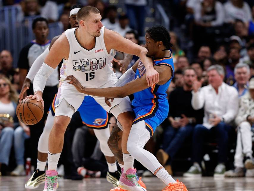 kaiyun官网-俄克拉荷马雷霆训练开放日;冲刺阶段伤情更新引欢呼;NBA常规赛在即;年轻球员得到机会的简单介绍